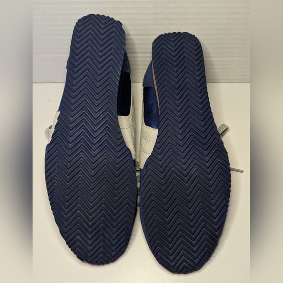 PUMA SHOES CLASSIC WEDGE CAROLINA STRIPE WOMENS US 7 EUR 37.5 - Picture 7 of 8